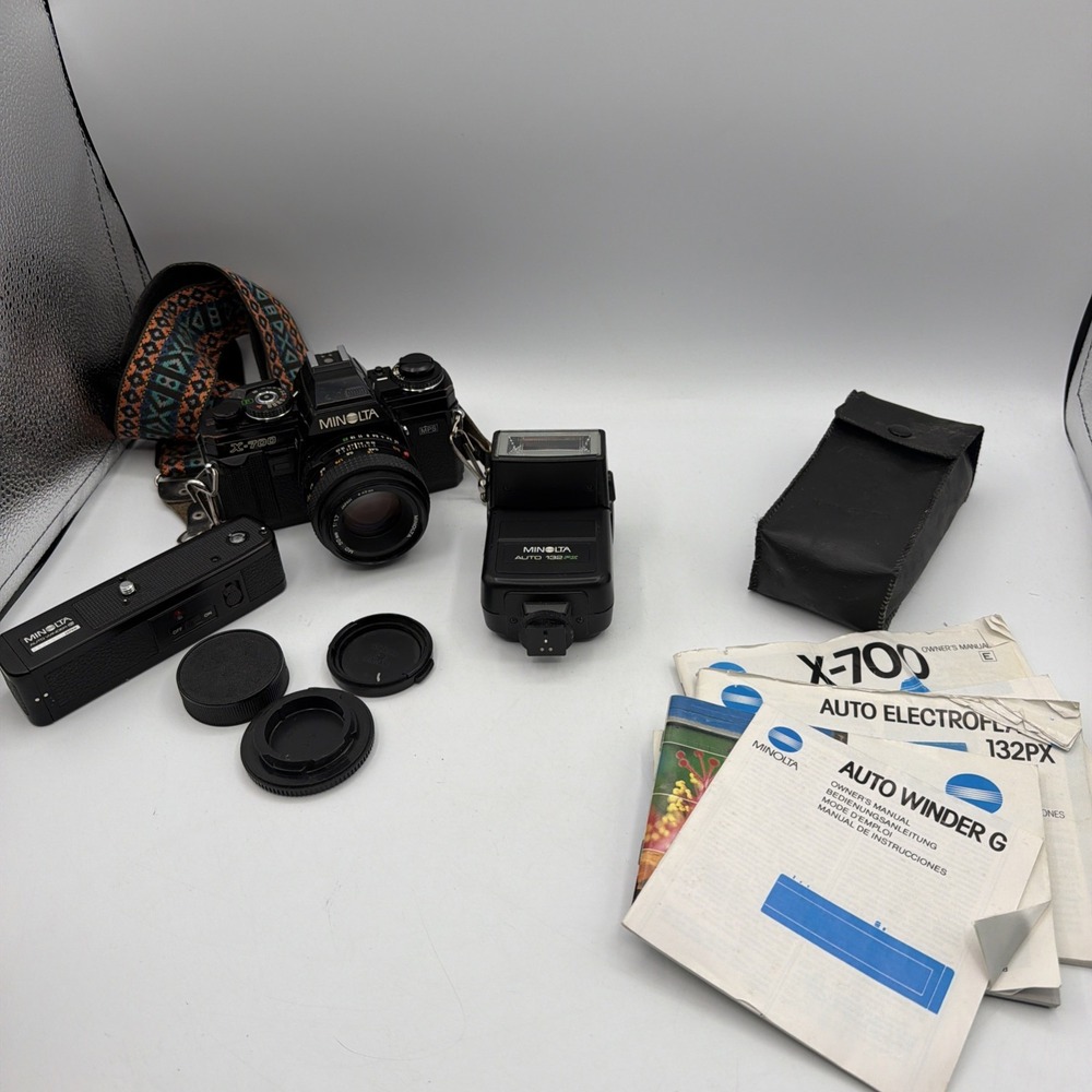 Minolta X-700 MPS 35mm Film Camera 50mm Lens Auto Winder Flash TESTED